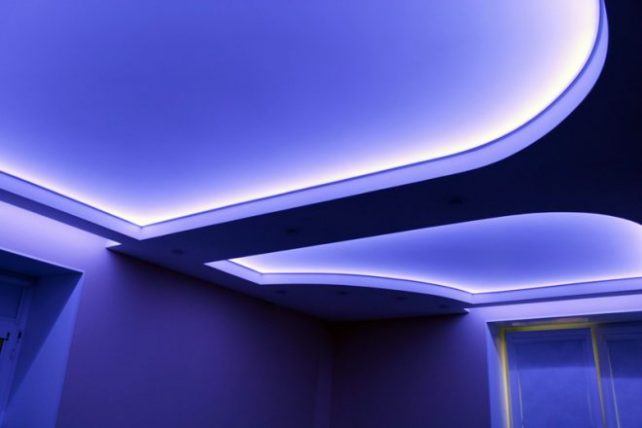 Использование светодиодных лент для подсветки натяжного потолка